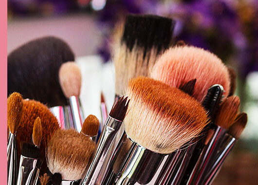 Mantén unas normas de higiene a la hora de usar tus brochas de maquillaje